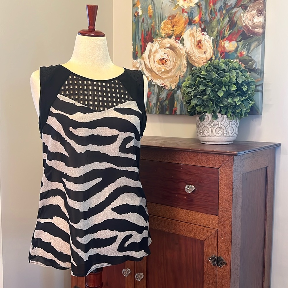 CABI Sleeveless Top